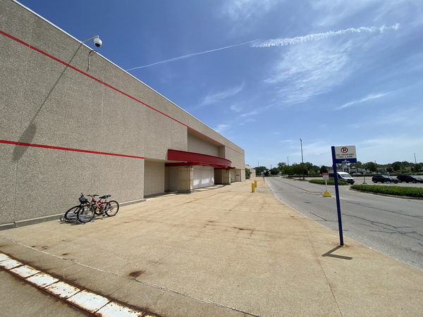 Bay City Mall (Bay City Town Center) - June 15 2022 Photo (newer photo)